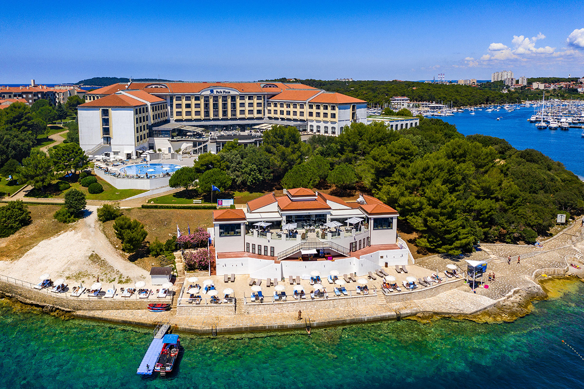 Hotel Park Plaza / Radisson